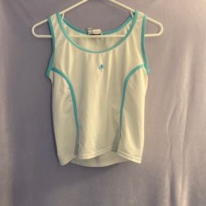 Lilly Pulitzer women’s size medium tank top with blue outline and palm tree